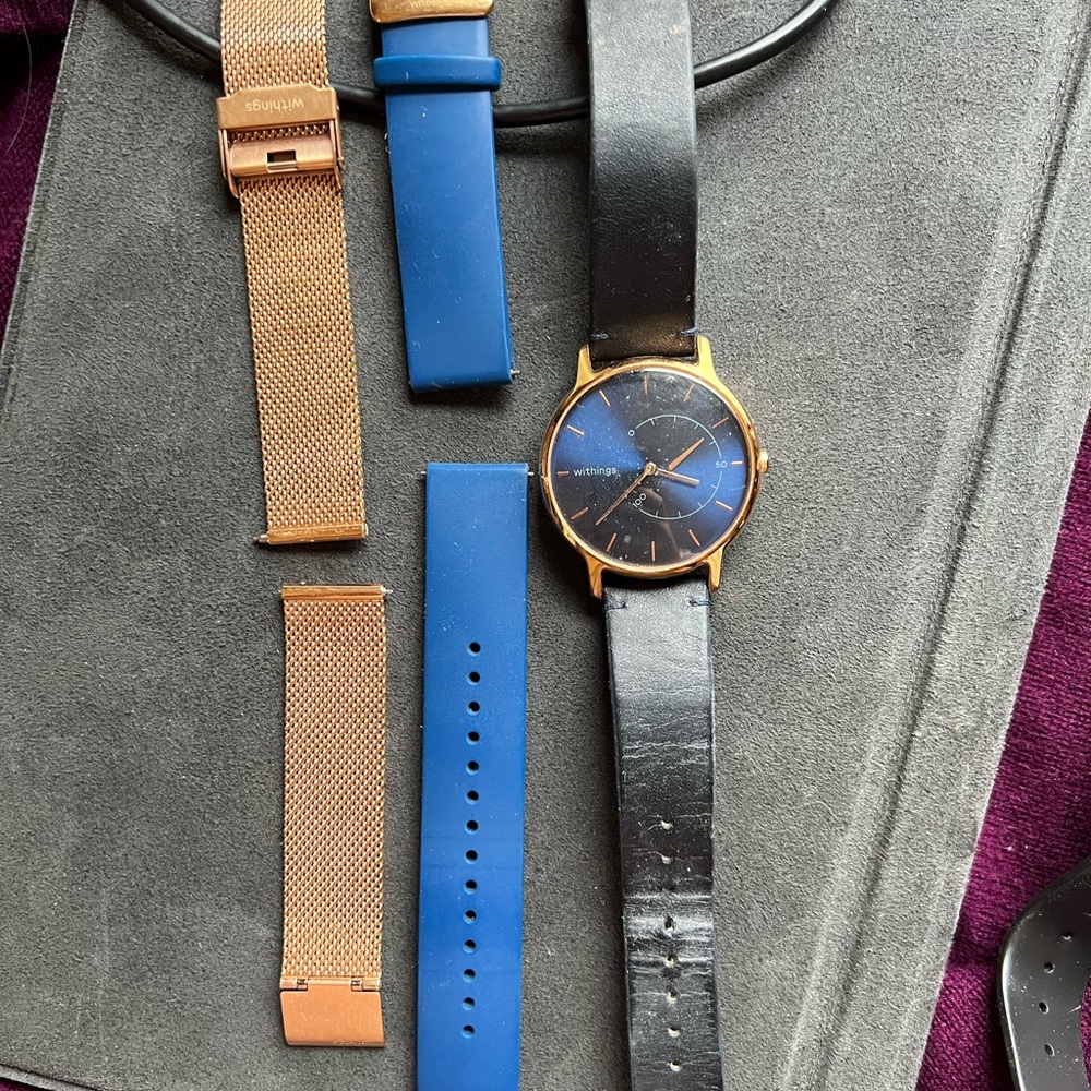 Rare Withings Timeless smartwatch with gold Milanese and silicone straps